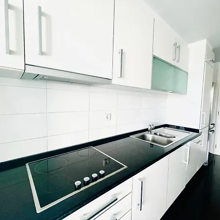 아파트 Vasco Da Gama Expo Apartment